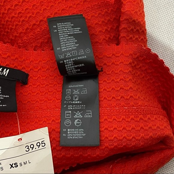 H & M NWT Red Textured Bandage Elastic Waist Flared Skirt w/back Zipper - Picture 8 of 12